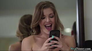 Жоғары красотку трахнул в жопу шафер алдында свадьбой