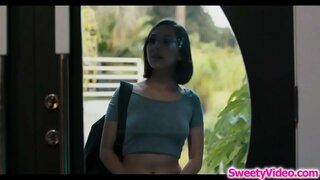 Sexy massagista scissoring com ela lésbicas cliente