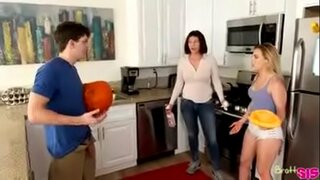 Sneaking нь stepsister байхад ээж нь юм хийж labore нүүр хуудас Sneaking нь stepsister байхад ээж нь юм хийж labore нүүр хуудас